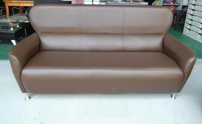 三人座皮沙發：奢華與舒適的完美結合
