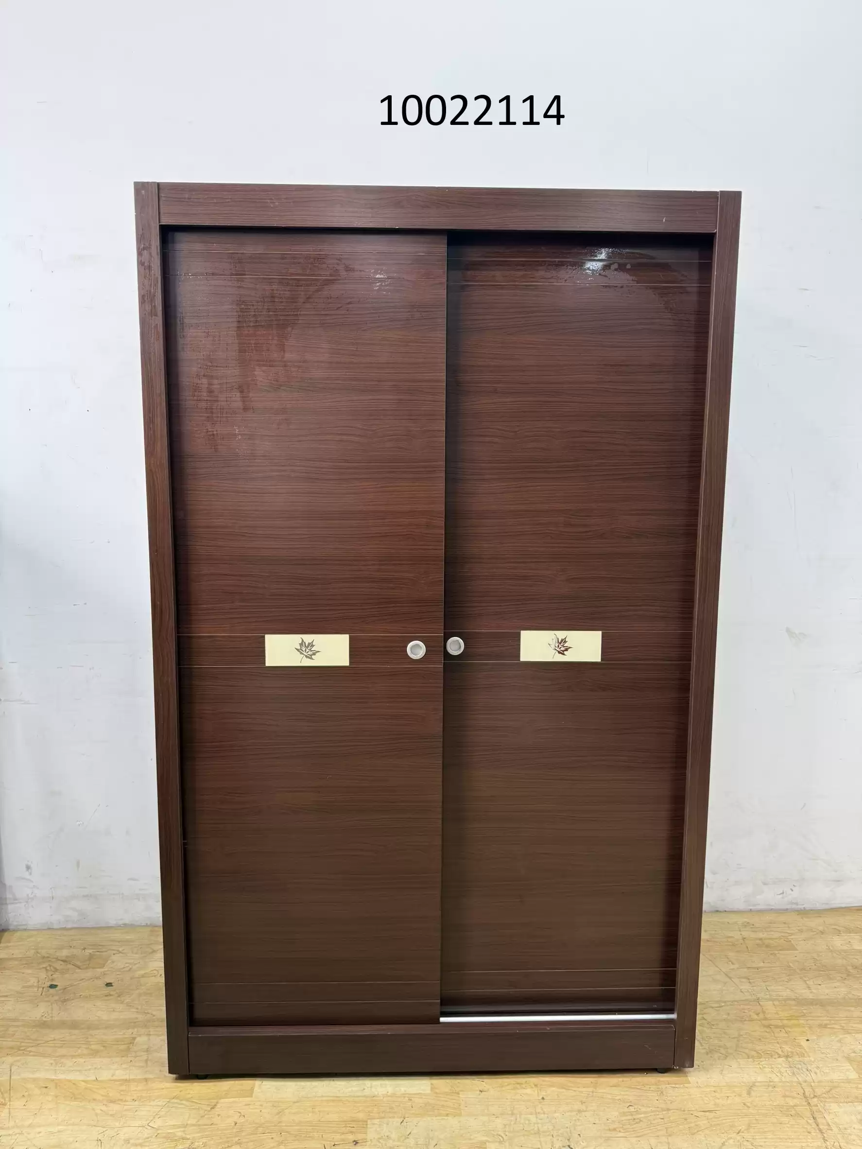 【弘旺二手家具生活館】二手/中古 四尺胡桃滑門衣櫃 滑門衣櫃 衣櫃 二手衣櫃 拉門衣櫃-各式新舊/二手家具 生活家電買賣